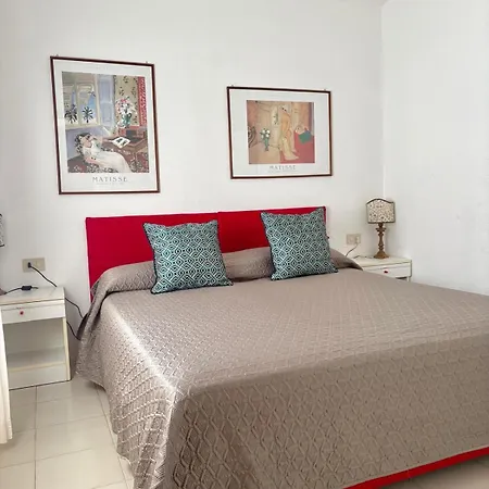 Villino Coda Cavallo Cala Paradiso Apartament *
