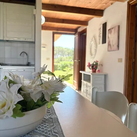 Villino Coda Cavallo Cala Paradiso سان تيودورو